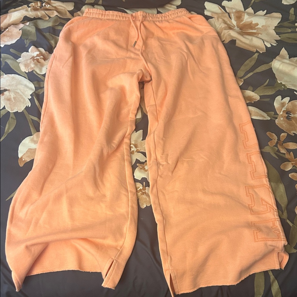 PINK Victoria Secret’s peach lounge sweatpants.